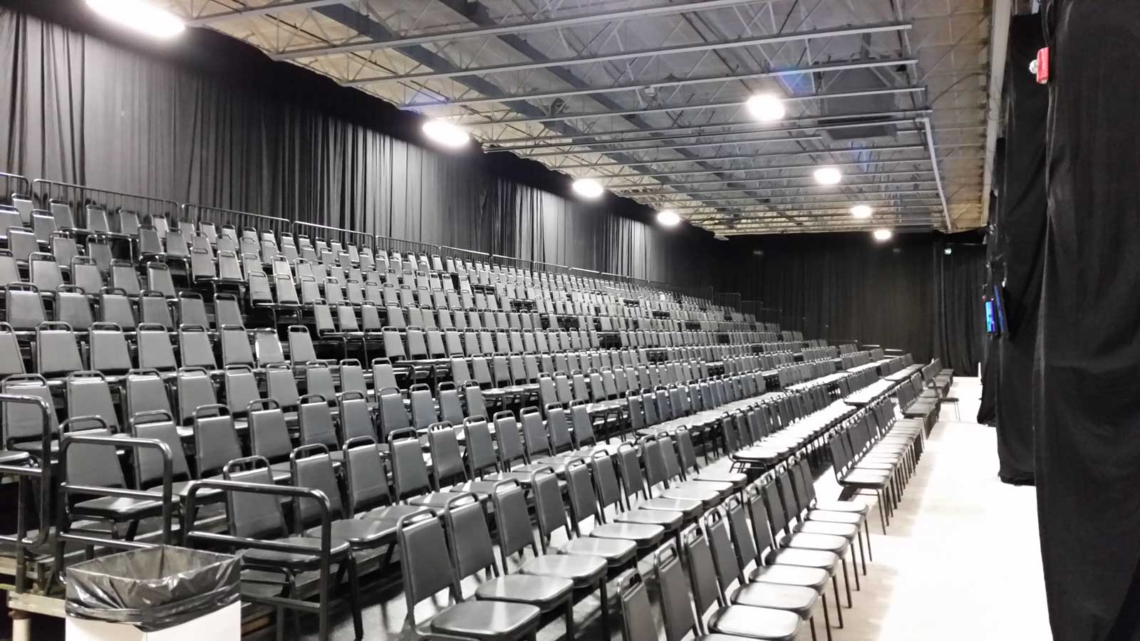 PM1 Premium Audience Risers