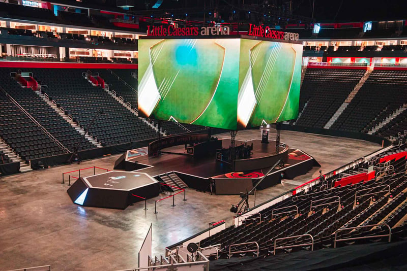 Little Caesar's Arena - Custom Staging