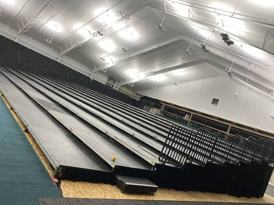 Arena Risers