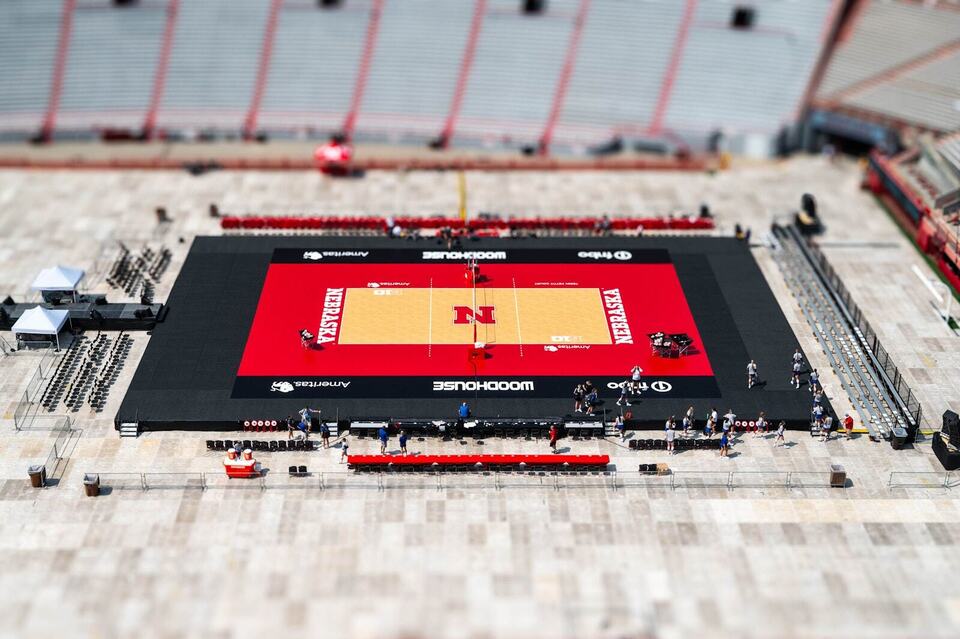 Stadium Court Platform